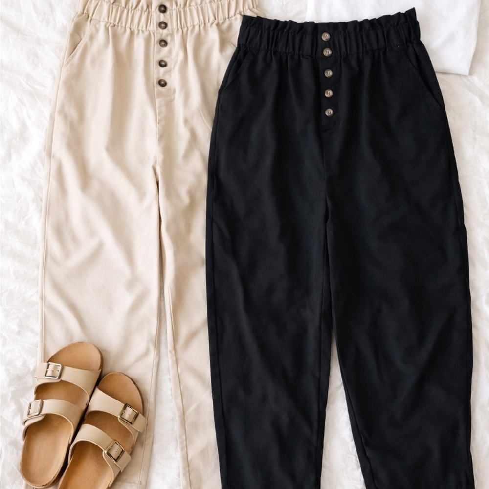 Set of 2 Emery Rose paperbag waist pants in classic black and beige size 3x